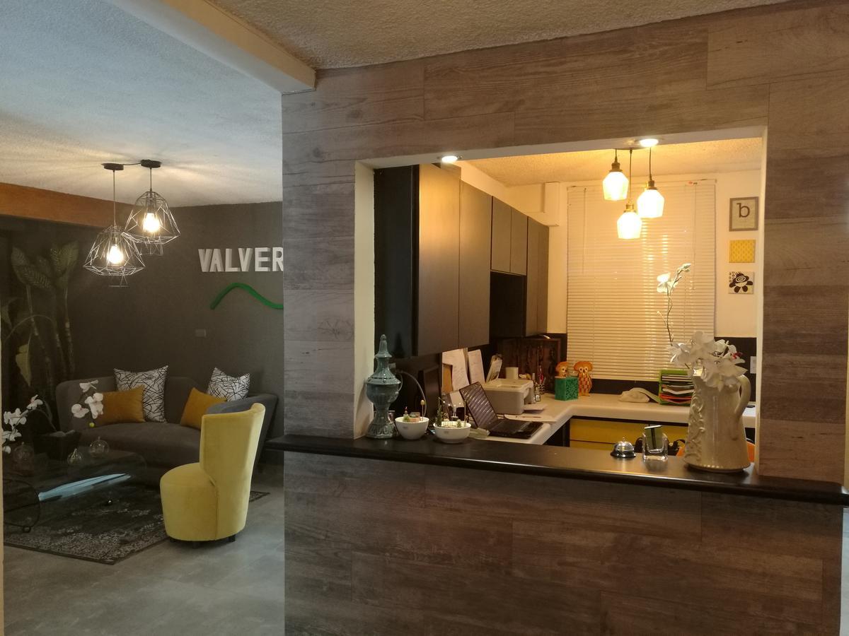 Hotel Boutique Valverde Santa Elena San Salvador Esterno foto