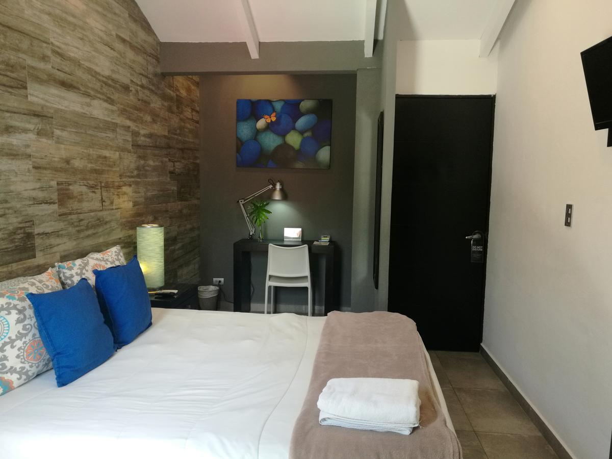 Hotel Boutique Valverde Santa Elena San Salvador Esterno foto